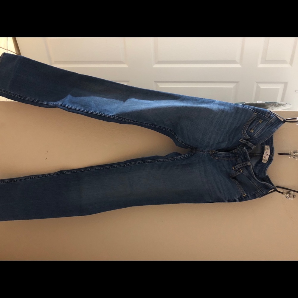 Hollister jeans